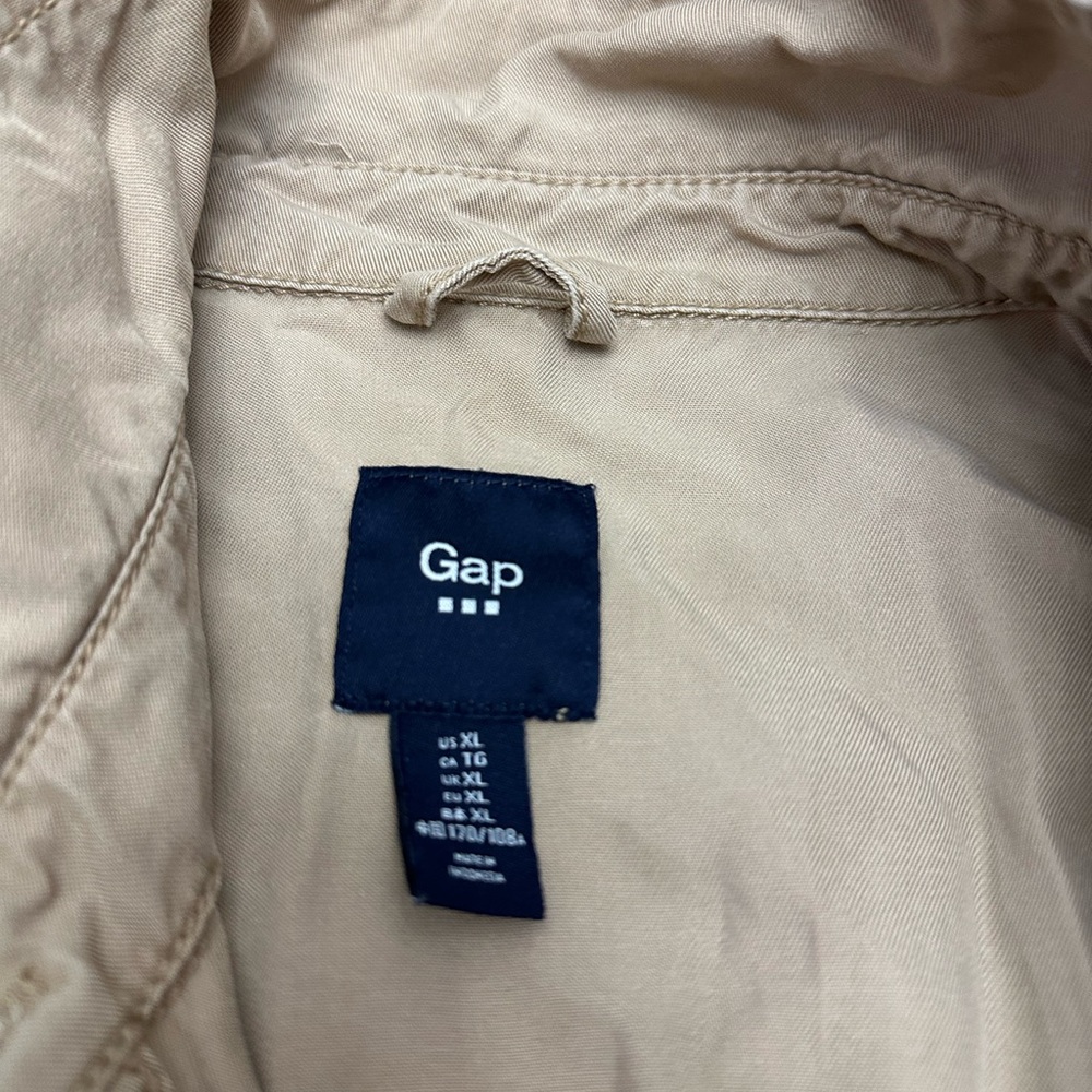 Gap Beige Utility Jacket With Pockets - image 2